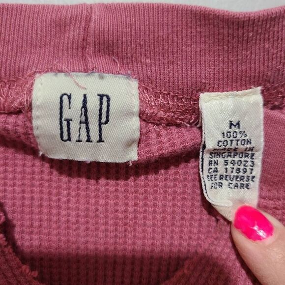 GAP - Women’s Slouchy Pullover Lightweight Sweatshirt- Winterberry - Size M - Picture 4 of 8